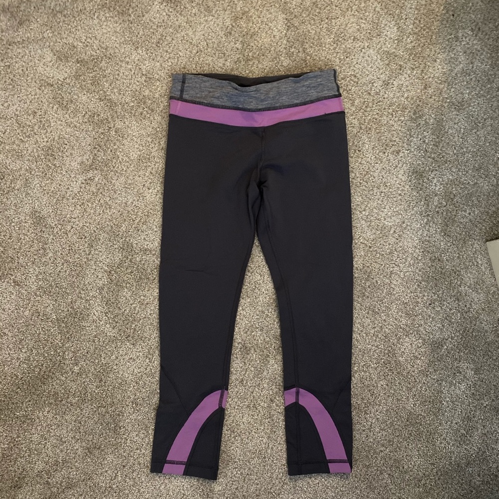 Lululemon inspire run leggings (DISCONTINUED)